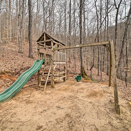 Luxury Cabin Rental In Franklin With Private Hot Tub Exterior photo