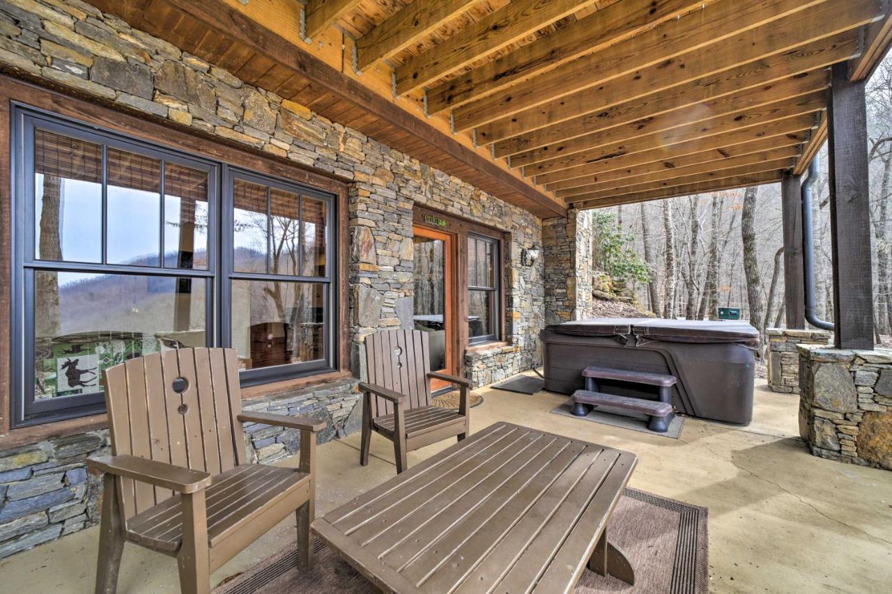 Luxury Cabin Rental In Franklin With Private Hot Tub Exterior photo