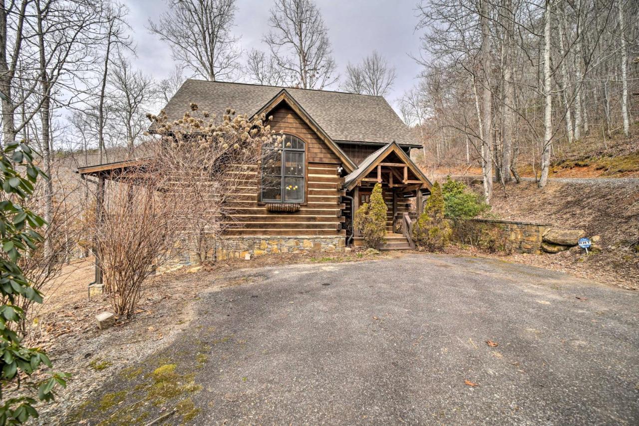 Luxury Cabin Rental In Franklin With Private Hot Tub Exterior photo