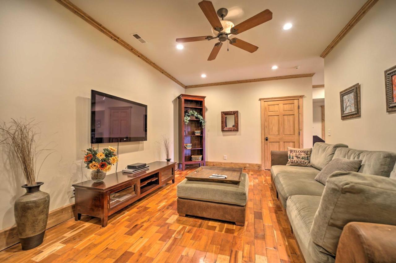 Luxury Cabin Rental In Franklin With Private Hot Tub Exterior photo